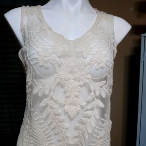Llace top. Medium. Cream color.